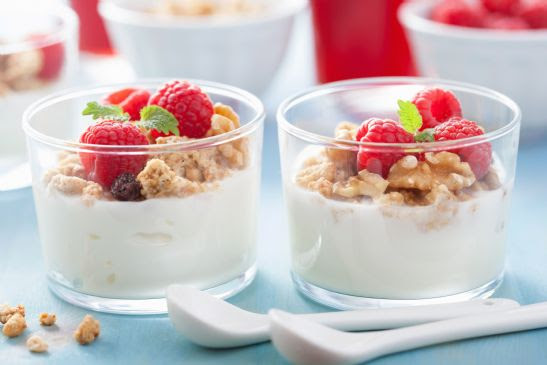 Homemade Slow Cooker Yogurt Recipe | SparkRecipes
