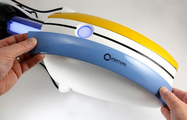 Customizable Aperture Science Handheld Portal Device at ThinkGeek