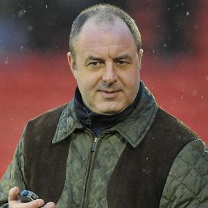 Barnsley sack Hill