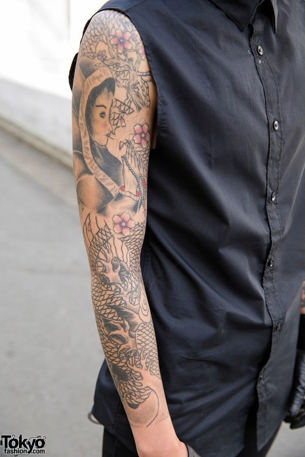 Tattooed Harajuku Guy in Black w/ Oz Abstract Jewelry 