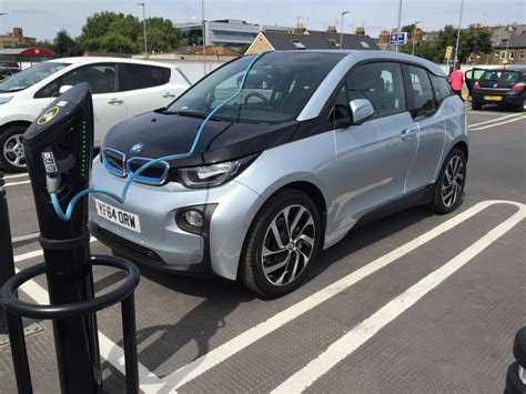 $100 off at amazon it wasn't long ago that i was absolutely, completely, and totally uninterested in. Electric cars are ready for the future - but the UK's
