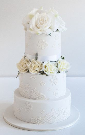 Elegant white wedding cake // Coco Cakes