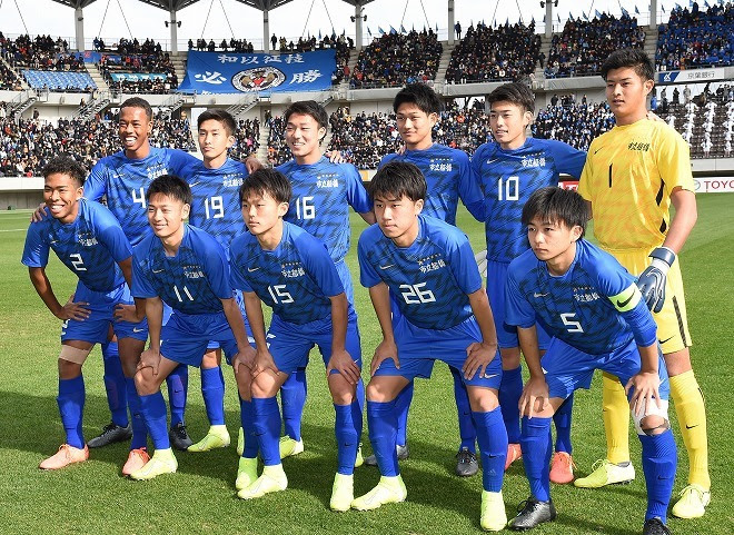 市船サッカー部は大きな名刺 Obペナルティが名門の真髄を語る 後輩部員を熱血トークで激励 サッカーダイジェストweb