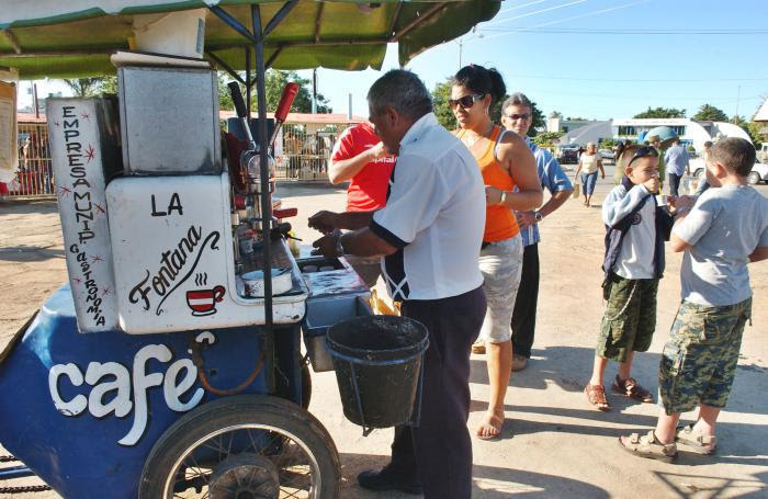 El proceso de capacitación llegará a todos los trabajadores por cuenta propia. Foto: Juvenal Balán