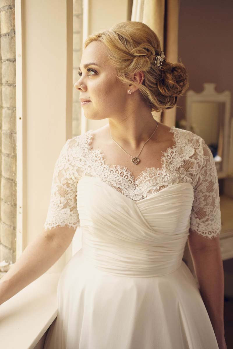 Haughley Park Barn Wedding Photography - www.helloromance.co.uk