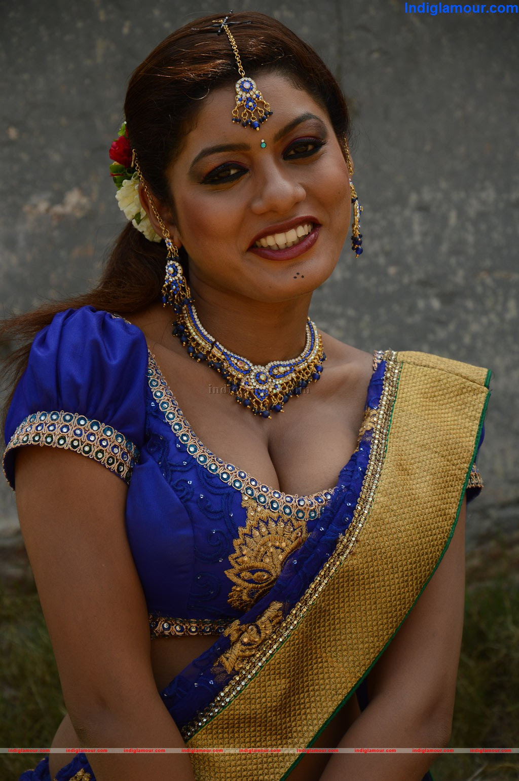 Rasiya Actress photos,images,pics and stills - 10664 # 0 