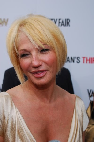 Hairstyles Older Women : Hairstyles For Older Women To Rock This Christmas