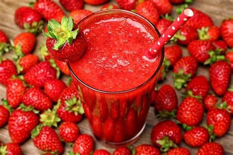 Why should you use serums. Jus Strawberry dan Manfaatnya untuk Kesehatan - Alodokter