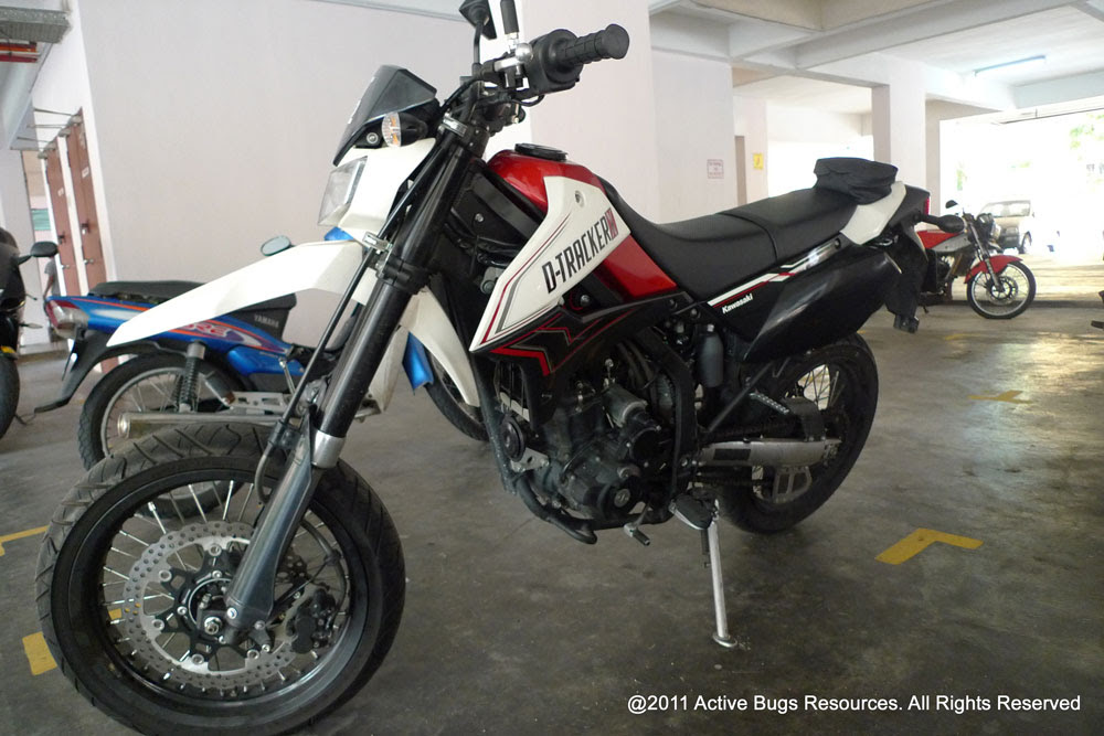 11 Kawasaki D Tracker X Image 5