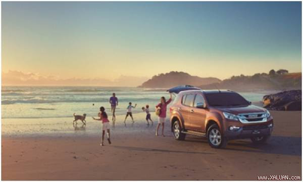  mu-X mới ra mắt được khách hàng gia đình cân nhắc lựa chọn nhờ vào việc sở hữu nhiều tính năng an toàn.