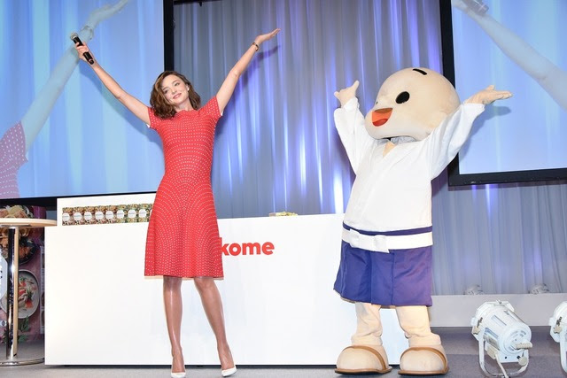 ミランダ カー セレブ夫の好きな食べ物明かす Cycle やわらかスポーツ情報サイト