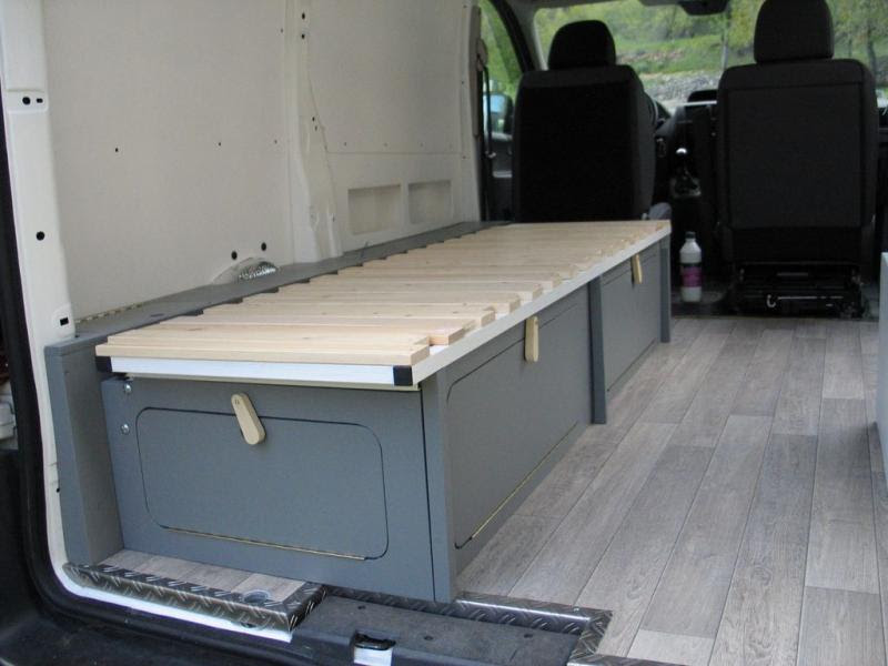 Www Trafic Amenage Com Forum Voir Le Sujet Fabrication D Un Lit Coffre 100 Recup 0