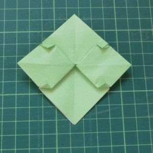 折り紙 四葉のクローバーの簡単な折り方 作り方 1枚でできて手紙にもおすすめ ちょちょいの工作部屋