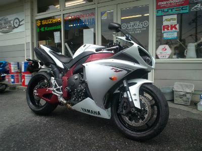 ヤマハ ｙｚｆ ｒ１ バイクの修理 中古車のことならmotoマテリアル