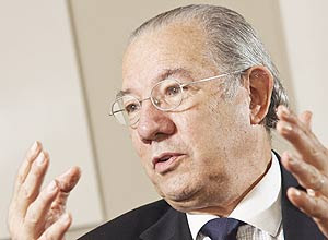 Rubens Barbosa em entrevista à *Folha*