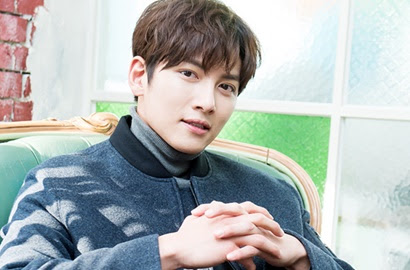 Berikut pengakuan Ji Chang Wook, Soal membuat patner ceweknya di drama jadi yang paling cantik http://ift.tt/20kt43r - Berita Terkini Ji Chang Wook Terbaru Hari Ini -Ji Chang Wook memang sudah malang melintang di dunia drama. Namun, aktor "The K2" itu belum pernah sekalipun mencoba drama bergenre komedi romantis. 