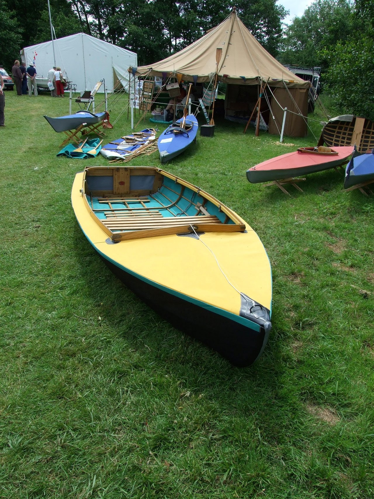 Folding and skin-on-frame boats at this year’s Beale Park Thames 