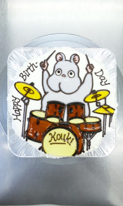 坊ねずみ が ドラマー になっちゃった 笑 な イラストケーキ ケーキはキャンバス ここまで描ける