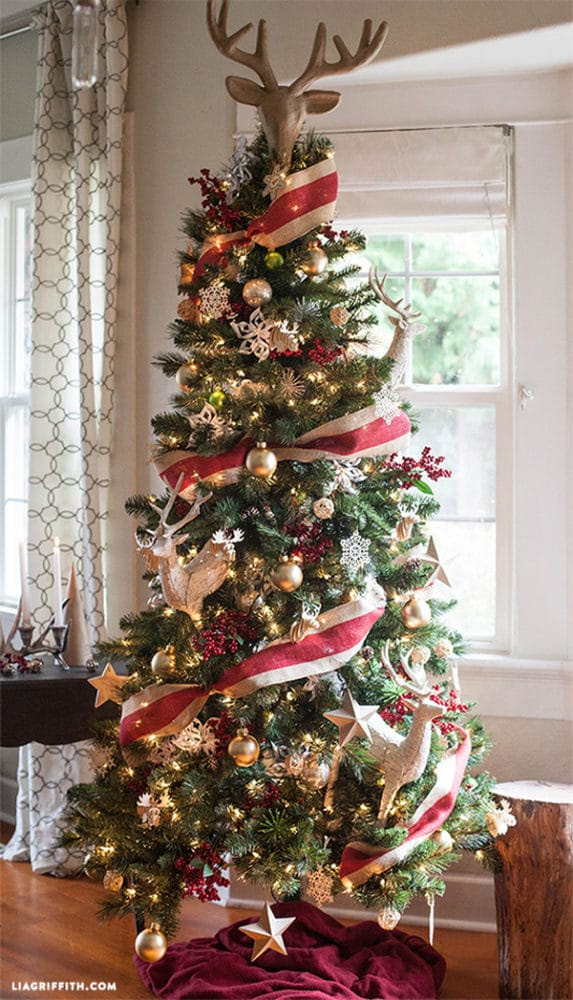 15 Amazing Christmas Tree Ideas  Pretty My Party