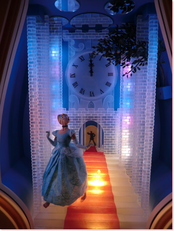 魔法が解ける瞬間の隠れミッキー