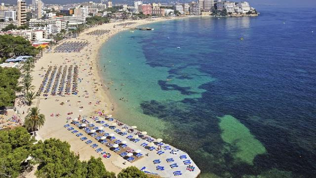 MEDITERRÁN TOMBOLA szállodában**/*** (repülővel ...