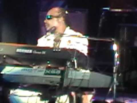stevie wonder hollywood bowl