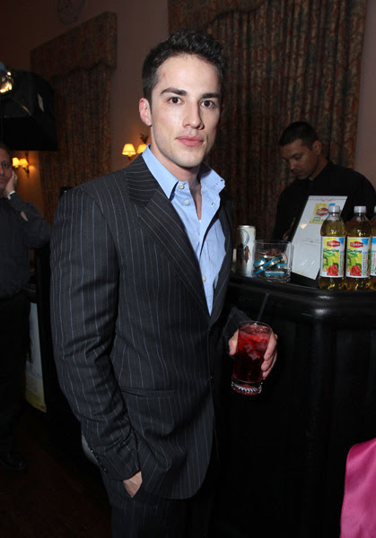 jenna ushkowitz michael trevino. Michael Trevino