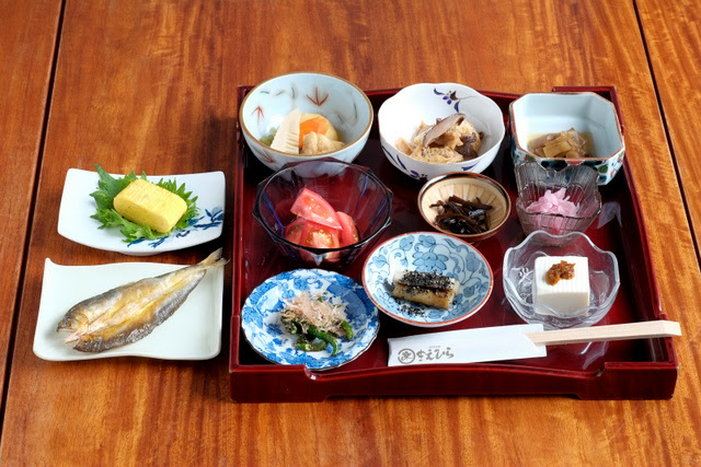 お料理 まえひら旅館