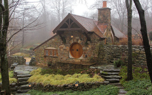 Pennsylvania architects build hobbit house | Architecture ...