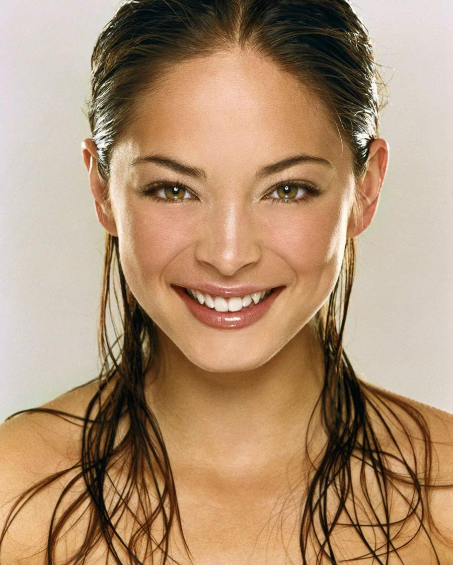 kristin kreuk lana lang hot