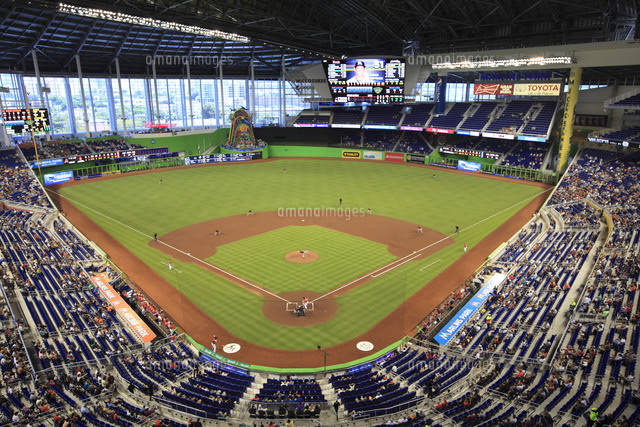 マーリンズ ボールパーク アメリカの球場グルメ 日米野球場グルメ比較