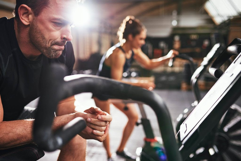 The-Simple-Trick-That-Makes-Exercise-Feel-Easier,-According-to-Science