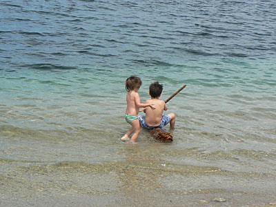 deux petits baigneurs.jpg
