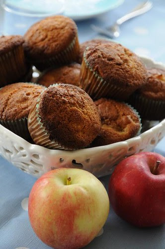 apple-cornmealmuffins-1