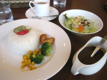 Cafe Mail Demode カレーライスランチ 山形市南栄町 ヤマガタンannex 山形のカフェ レストラン