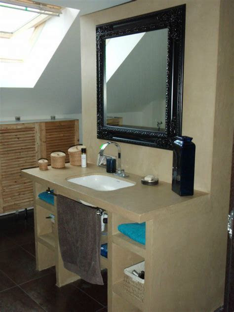 De la visite aux proches à la promenade dans la ville, plusieurs sorties sont faites durant cette période. Mon chez moi - CrÃ©ation d'un meuble de salle de bains