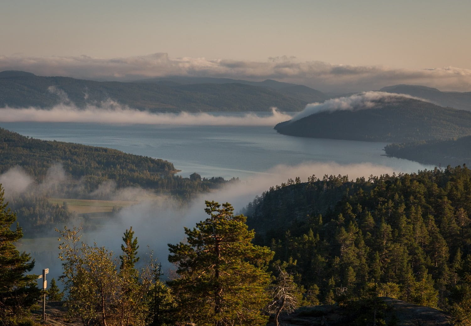 Go vy utöver skärgården uppifrån Skuleberget