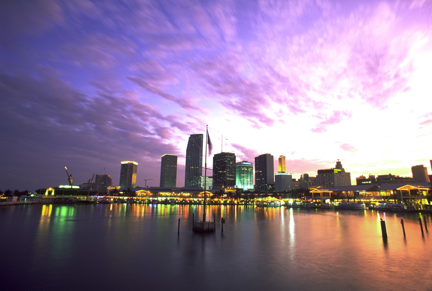 Miami Beach Wallpaper Widescreen - WallpaperSafari