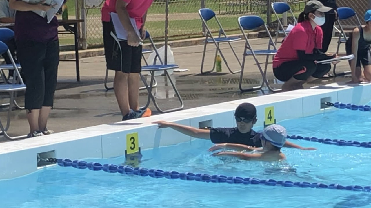 7 27 力強い泳ぎで 町小学校水泳記録会 南種子町立島間小学校のブログ