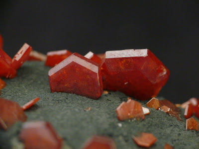 Vanadinite, Pb5(VO4)3Cl de Mibladen