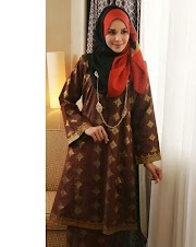 30 Konsep Terbaru Baju Kebaya Songket Hijab