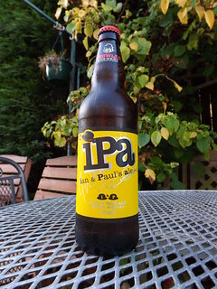 Growler, IPA ian & Paul’s ale, England