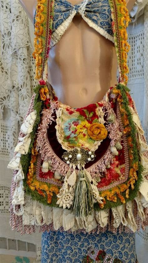 details handmade shoulder carpet bag fringe vintage