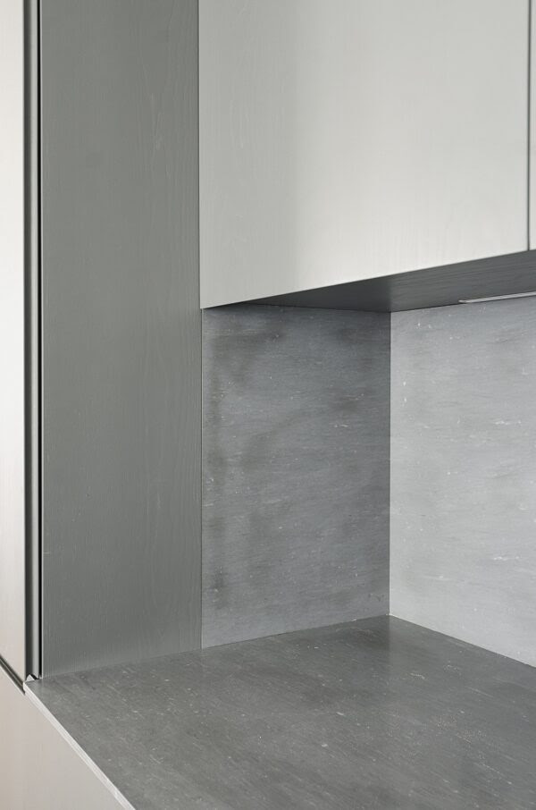 gray-tile