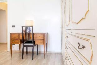 promo hotel Rome Luxury Popolo Two-Bedroom Apartment S&AR