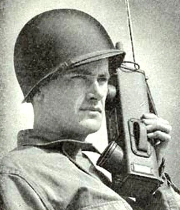 From Backpack Transceiver to Smartphone: A Visual History of the Mobile Phone