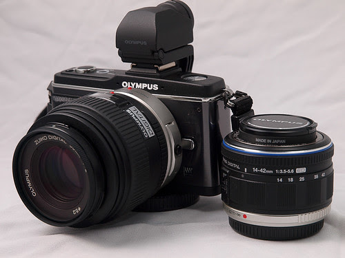 Olympus E-P2, FT ZD 50mm Macro, mFT 14-42mm