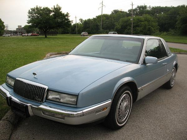 1989 Buick Riviera picture