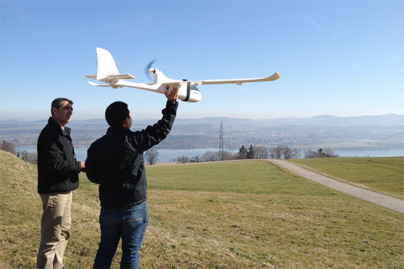 Pesawat tanpa awak saat diujicoba di Swiss. Foto: Lian Pin Koh