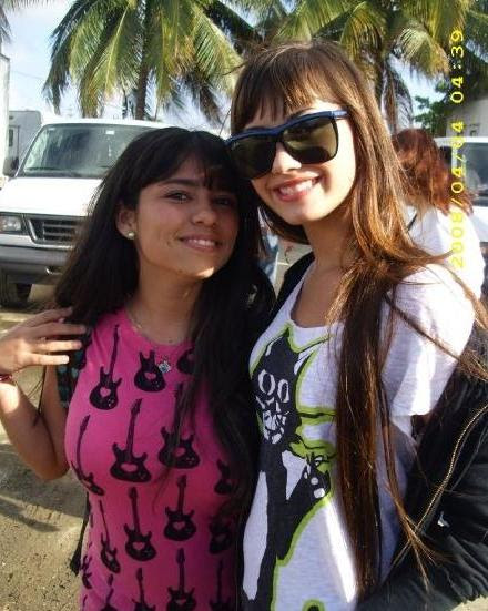 demi lovato hot. Demi Lovato with hair